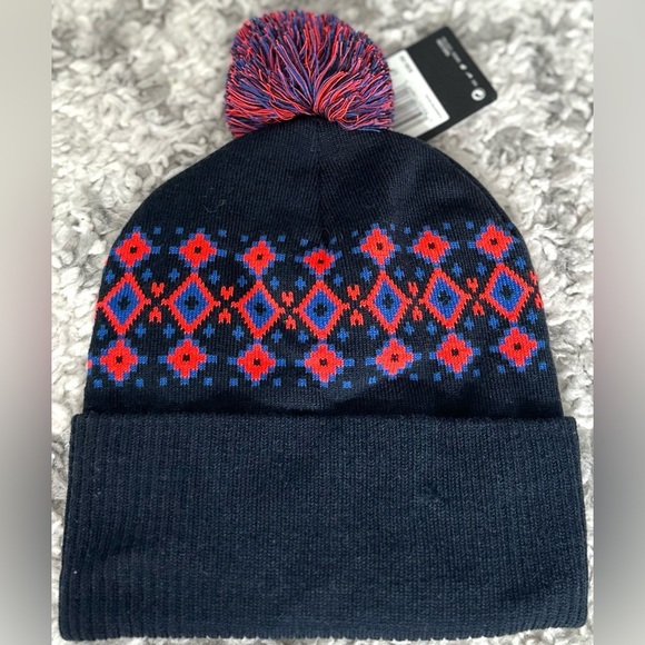‼️RARE‼️?Nike??NWT?SB Pom Beanie in Dark Obsidian